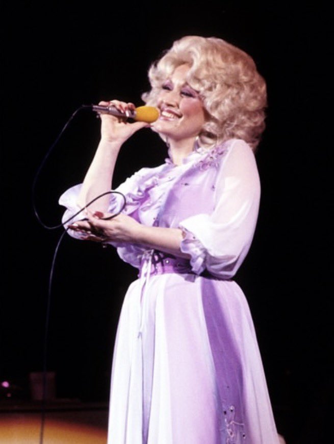kathreetruther's tweet photo. i’m still really struggling to believe dolly is gone, it just feels so wrong 😭🌈🦋💖 https://t.co/7FKn81X0rY