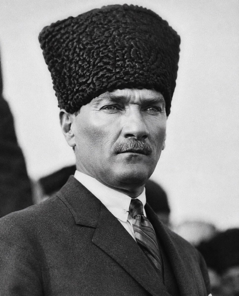 tayfun_eser's tweet photo. “Zafer, ‘Zafer benimdir’ diyebilenindir. https://t.co/jCe2cUdiMQ