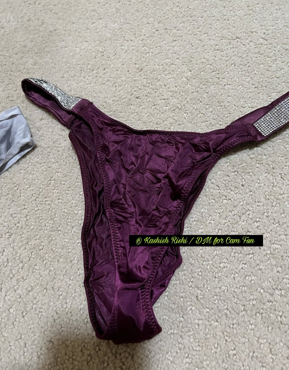 kashish_rishi01's tweet photo. Panties are off for the night 😉
DM for a raunchy Cam Fun 🔥
#camfun #hotcpl #weekend https://t.co/OJOsB3mbTk