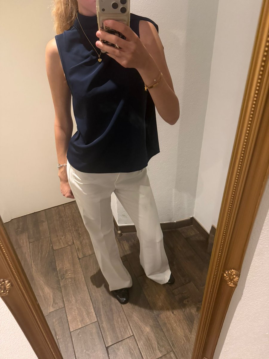 goddesameliee's tweet photo. Wer von euch Losern ist noch länger Wach?~🤭

Ich hab bock dich zu Ficken wenn ihr am schwächsten seid~💞

Blackmail Verträge oder Video Drains!

ndom | femdom | zahlsklave | geldherrin | blackmail | techdom | sissyfication https://t.co/9oAbVOfBYM