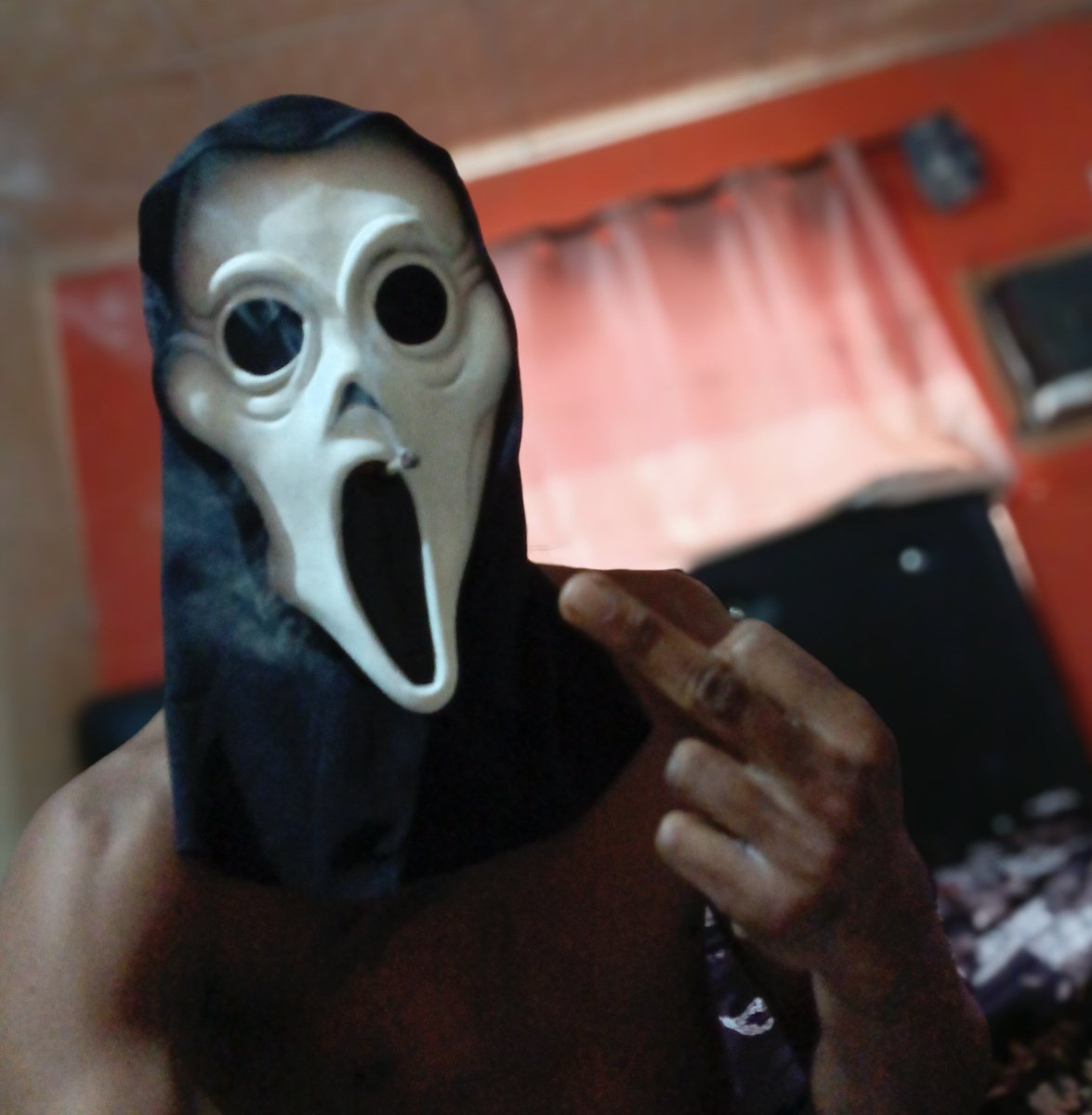 DiamondKalifa_'s tweet photo. Send this to that niger wanting to see your downfall 🖕🖕 https://t.co/ppKMo2sStz