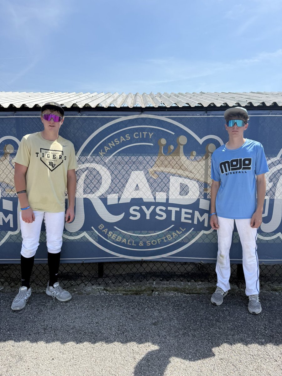 MBC_Prospects's tweet photo. No days wasted. ⚾️📈

2029s @LandonR_2029 (OF, LHH) and @BradyBene2 (OF, 3B) putting in the work today at the @Royals Amateur Development Camp. Great opportunity to learn, compete and keep getting better.

Keep stacking days, boys. 👊
#Uncommitted2029 #BaseballDevelopment #Royals https://t.co/DEfiLW2diJ