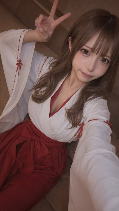 Rebecca86916106's tweet photo. 顔だしっ！！！！！！！    

ブスでごめん！！！許して！！！！  
あ、彼氏いません。    

以上！！！！  
(すぐ消す) https://t.co/3yuIARelTh