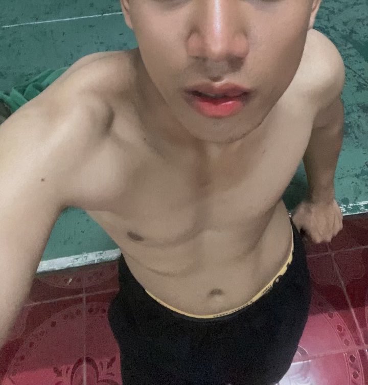 0Leli_'s tweet photo. ดึกๆแล้วเครียด เครียดจะโง่น🥹
#อุบล #วาริน https://t.co/Z86wjVLY1h