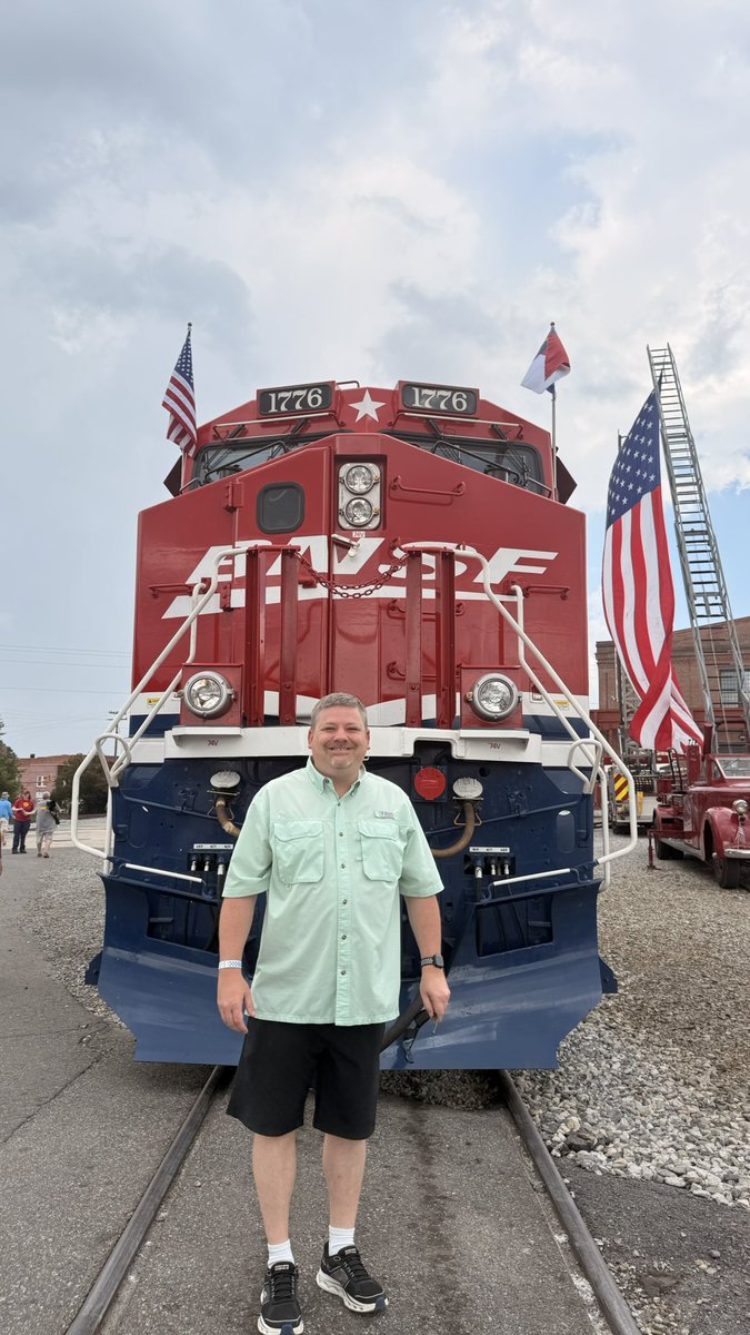 wxchristopher's tweet photo. #America250 with @BNSFRailway at @nctransaction today https://t.co/5Tt7PCYLAC