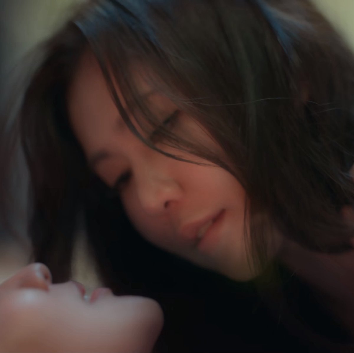 doodledowl_'s tweet photo. The angle. The lighting. Noey’s acting. 

1B/10 https://t.co/IxUmUI1qcE