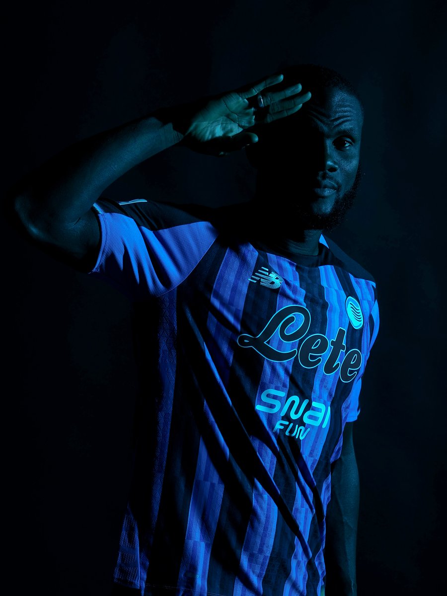 Atalanta_BC's tweet photo. Ready to shine in 🖤💙 once again ✨ https://t.co/UbcezpPZB4