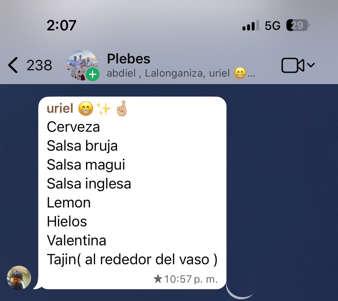 assomia_'s tweet photo. para esto sirven los hermanos mayores https://t.co/cEGJLPmit7