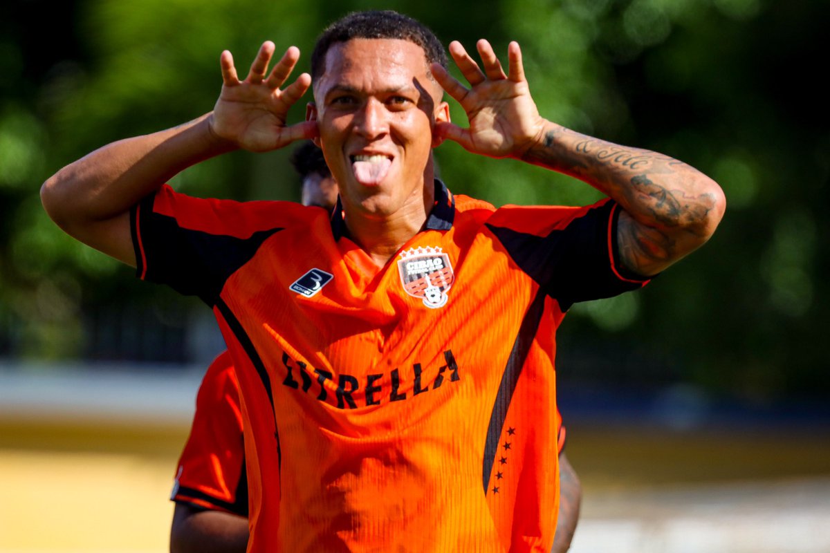 CibaoFC's tweet photo. ⌚️16’ Gooooool de López 🔥 #AtlanticoFC 0-2 #CibaoF https://t.co/CBbmNcW0c9
