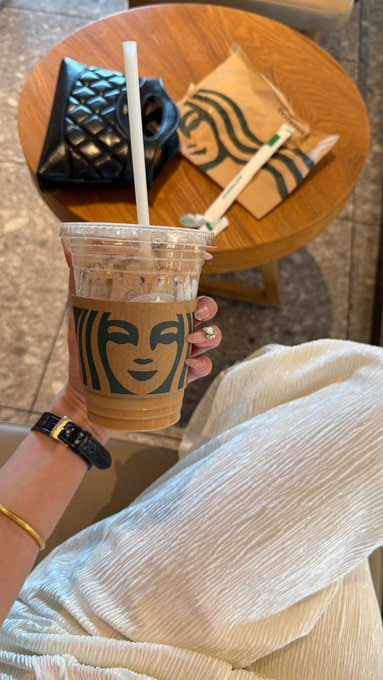 RubyGrace3p's tweet photo. #Coffee #AfternoonTea #drinking #tea https://t.co/xPvOuS5hXG