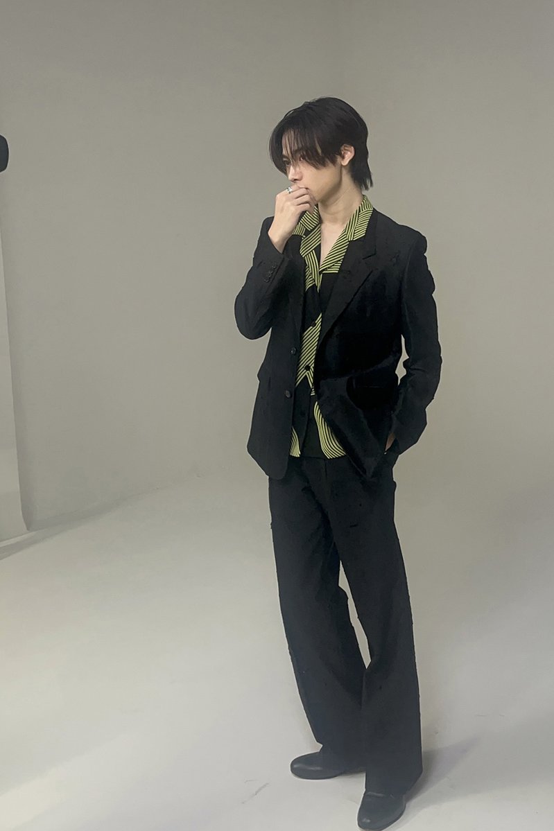 boys_and_read's tweet photo. 【BOYS AND REA 003取材レポその2（ #NOA ）】YGエンターテインメント初の日本人練習生で、日本に帰国後にソロ活動を開始したトリリンガルのマルチアーティスト、NOA。生い立ちから今に至るまでのこと、現在制作中のニューアルバムのことを話してくれた。
https://t.co/DOmhI5NOvR
@noamusic_japan https://t.co/RFQGeO0O8T