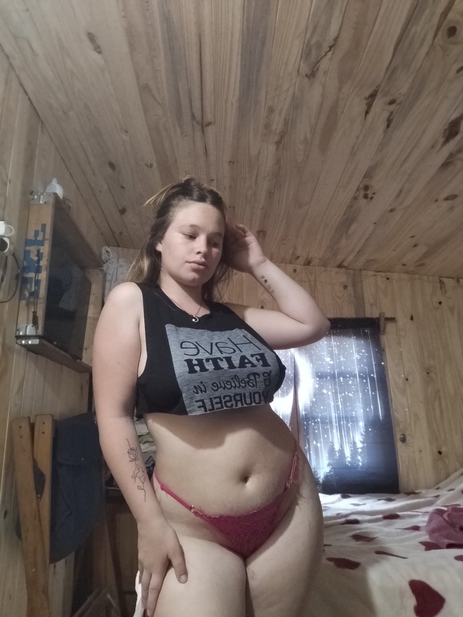 Fioreff's tweet photo. Mi cafecito amores no se los pierdan🔥🥵

https://t.co/2rF853pDJE https://t.co/2tMV2tnLrE