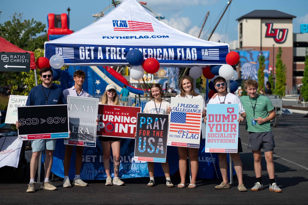 laurelcmarsh's tweet photo. 900+ sign-ups in 5 hours…🤯🦅🇺🇸

Liberty University didn’t just show up — they showed OUT.

The energy, the excitement, the hunger to get involved… it was next level.

PS: Sparky says socialism sucks!

GO FLAMES! ❤️🦅 https://t.co/cPv8ac3YOl