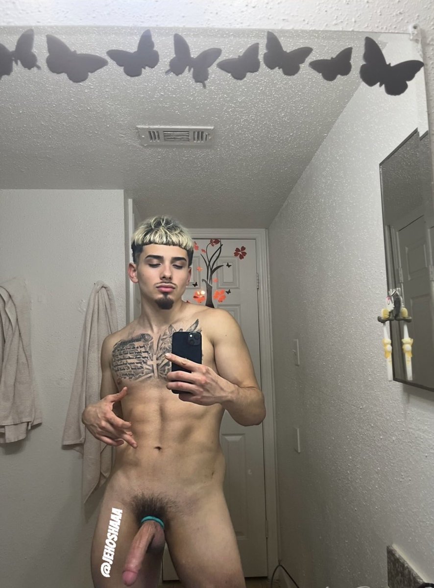 JEHOSHAAA's tweet photo. RT if you tryna gobble me up 😈

 #HTX #latino #nsfw #bi #nsfw_acc #nsfwacc #nsfwcontent #sexy #shower #top #Gym #LatinoBoy #LatinoUncut #SnapPremium #GawkGawk #Bisexual #Collab #DLlatino #Horny #SnapPremium #StraightToGay #HungLatino #MorningWood #UncutDick https://t.co/APd9ceiBRy