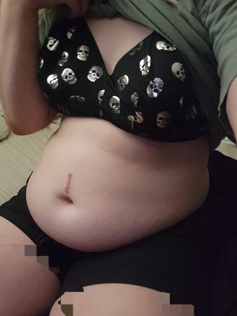 LadyLowki's tweet photo. Your goddess looks so cute and plump, doesn't she~? I may have gone to the doctor's yesterday and weighed in at 241.2 along with a note that says my thyroid is making me gain weight easier... so that's something 🤭
#feedee #feedism #FeedingKink #WeightGain #ChubbyGirl #Goddess https://t.co/VgNxlDBZ6q