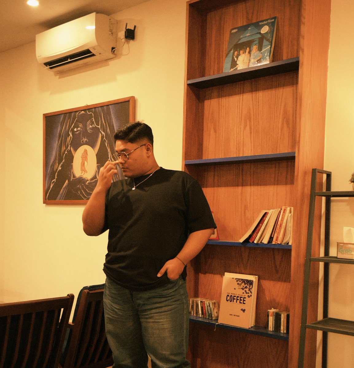 fandidawww's tweet photo. Foto sendirian mulu hiksss🫂🤏 https://t.co/YkWoZJhQY1