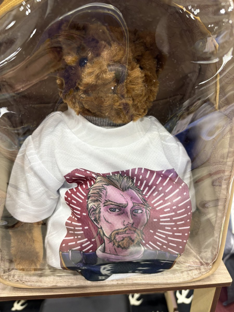 youkan_kaicyu's tweet photo. せっかくなのでTシャツ着たクマ https://t.co/YE9ahupz91