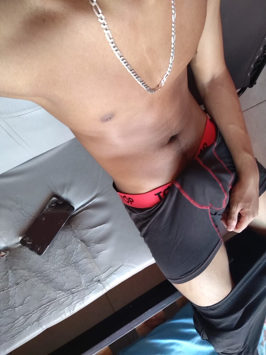 Decksuwuba's tweet photo. Decks no míos https://t.co/pqQCDC2nrx