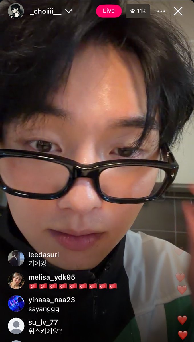 hyunwookfile's tweet photo. CHOI HYUNWOOK IS CURRENTLY LIVE ON INSTAGRAM https://t.co/z2cwK2QjeV