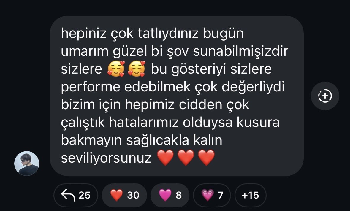 jimiipunzel's tweet photo. kafani yicem cok seker bu cocuk emojilere bak https://t.co/rBLQvfQpkm
