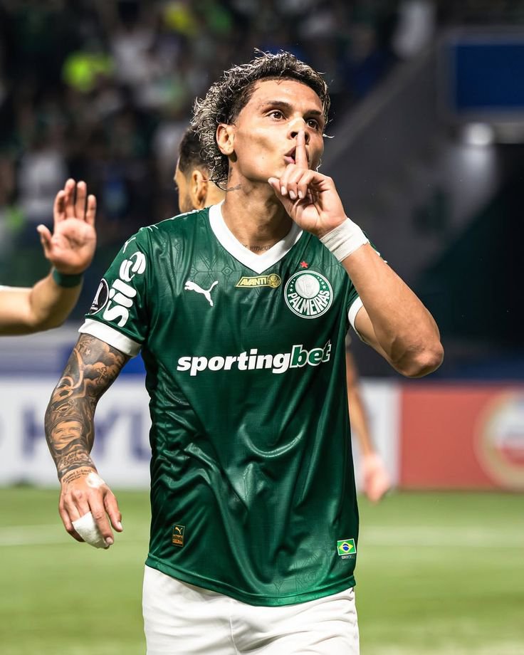 InsiderAhli_'s tweet photo. 🚨#️⃣ جماهير الأهلي تطلق هاشتاق تطالب فيه بالتعاقد مع محور نادي بنفيكا (ريتشارد ريوس).

الكل يشارك 🫵🫵🫵
 #ريتشارد_ريوس_مطلب_للاهلي https://t.co/hUCOR7K8YV
