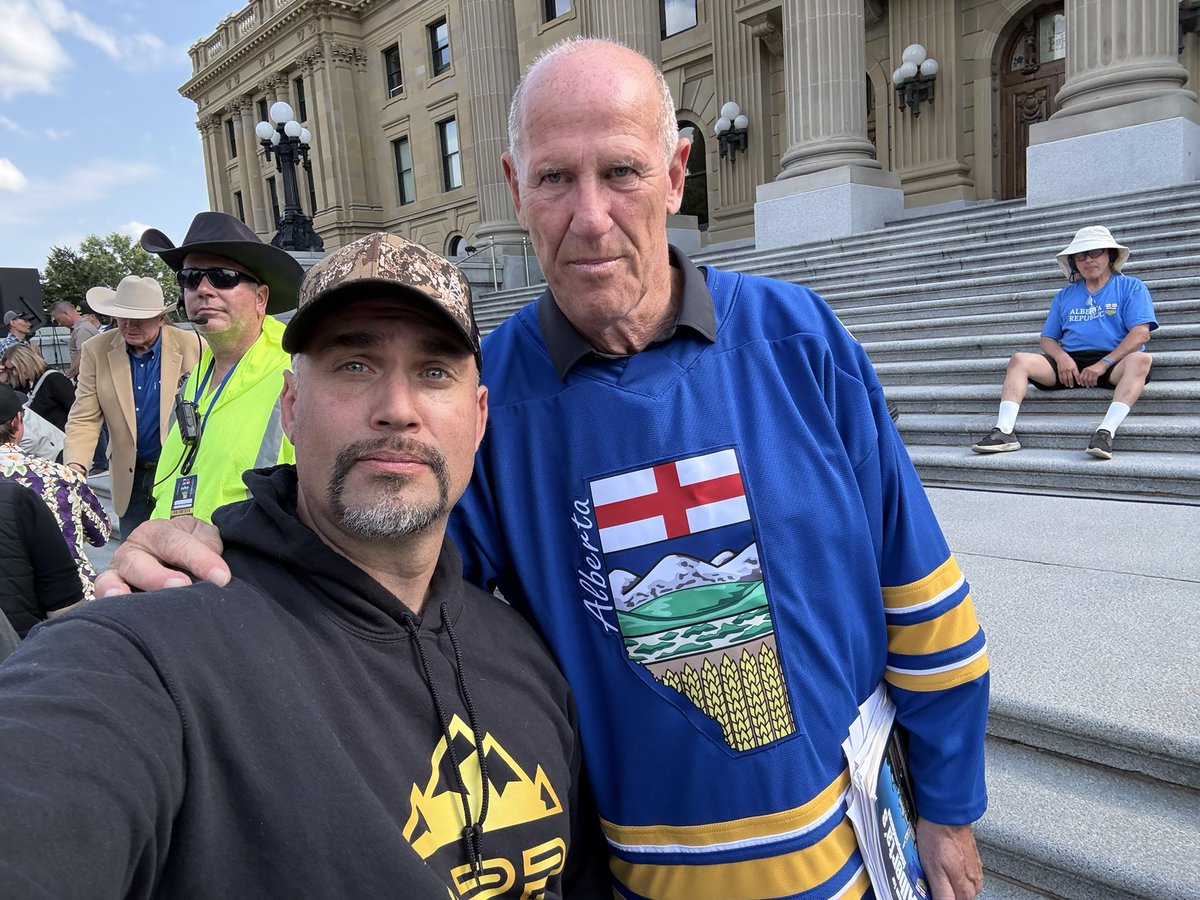 dienes_tom's tweet photo. Jeff Rath calls out Premier Smith and Jason Kenney’s hypocrisy as he delivers a powerful speech at the Alberta Prosperity Project’s rally at Alberta’s Legislative Grounds in Edmonton!

Did anyone investigate Carney’s secret dealings with Communist China?

Alberta Independence is the Noah’s Ark Option!

@RiseOfAlberta 
@JeffreyRWRath 
@JonFromAlberta 
@ABProsperityPrj 
@albertaradios