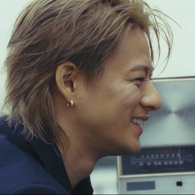 arashi__six's tweet photo. #NewProfilePic bc we in a different fangirl era https://t.co/5Mv3FnYeYG