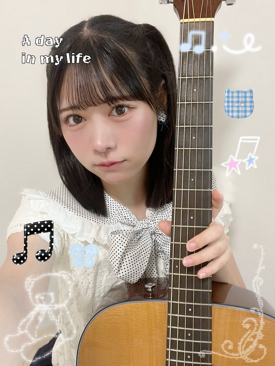 onishi_aoi's tweet photo. おはようʕ´-ﻌก̀ʔᐝ
写真をデコるのにハマってます(昨日から)
やっぱゴチャゴチャしてるほうが可愛いよね☆だから21歳になっても片付けできなくて部屋がゴッチャゴチャなんだ☆⬅️字面ゴンチャみたい、ゴンチャのみたいかも🧋
で���今日もの〜んびりとっ🐻‍❄️🌟
 #ニアジョイ 
 #たんプリ みるぞ〜🔎🎶 https://t.co/W3Md3PIAC2