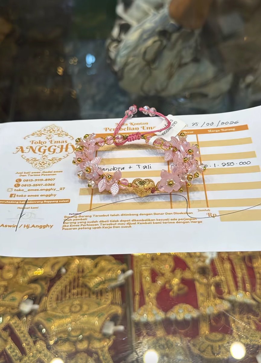 Tqalby_'s tweet photo. manifasttt bulan depan bisa beli ini😇
minat bgtt😮‍💨 https://t.co/lDuqPWD8Xq
