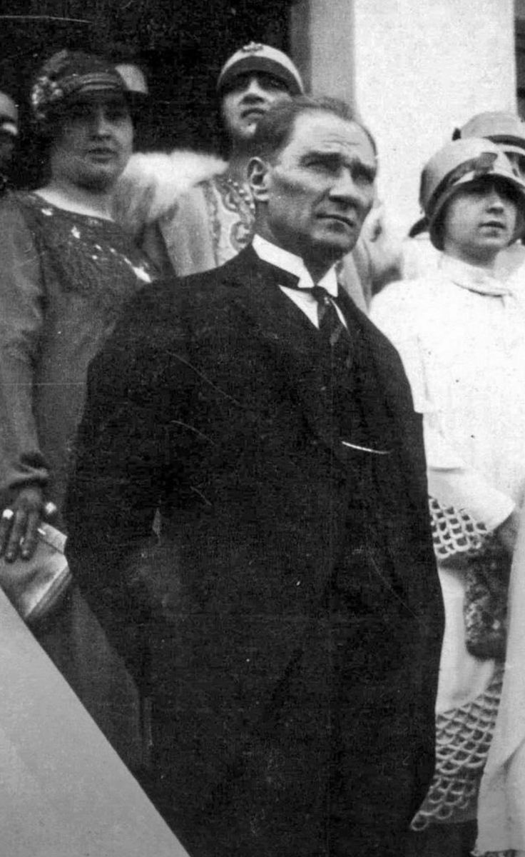 vaaeeii's tweet photo. #30AgustosZaferBayramı
104. YILI KUTLU OLSUN! 🇹🇷 https://t.co/HmLQhIgzus
