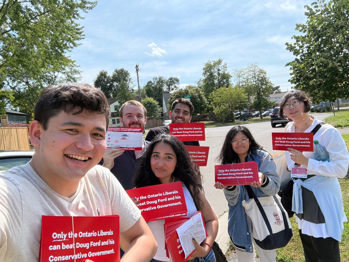 joshuamjbell's tweet photo. Great afternoon for Team Heino Doessing at the doors in Hamilton East-Stoney Creek as members of the @OYLorg joined us!

https://t.co/ix6nsJXUZ4

#hamont #onpoli @OntLiberal https://t.co/LHDSL1R72K