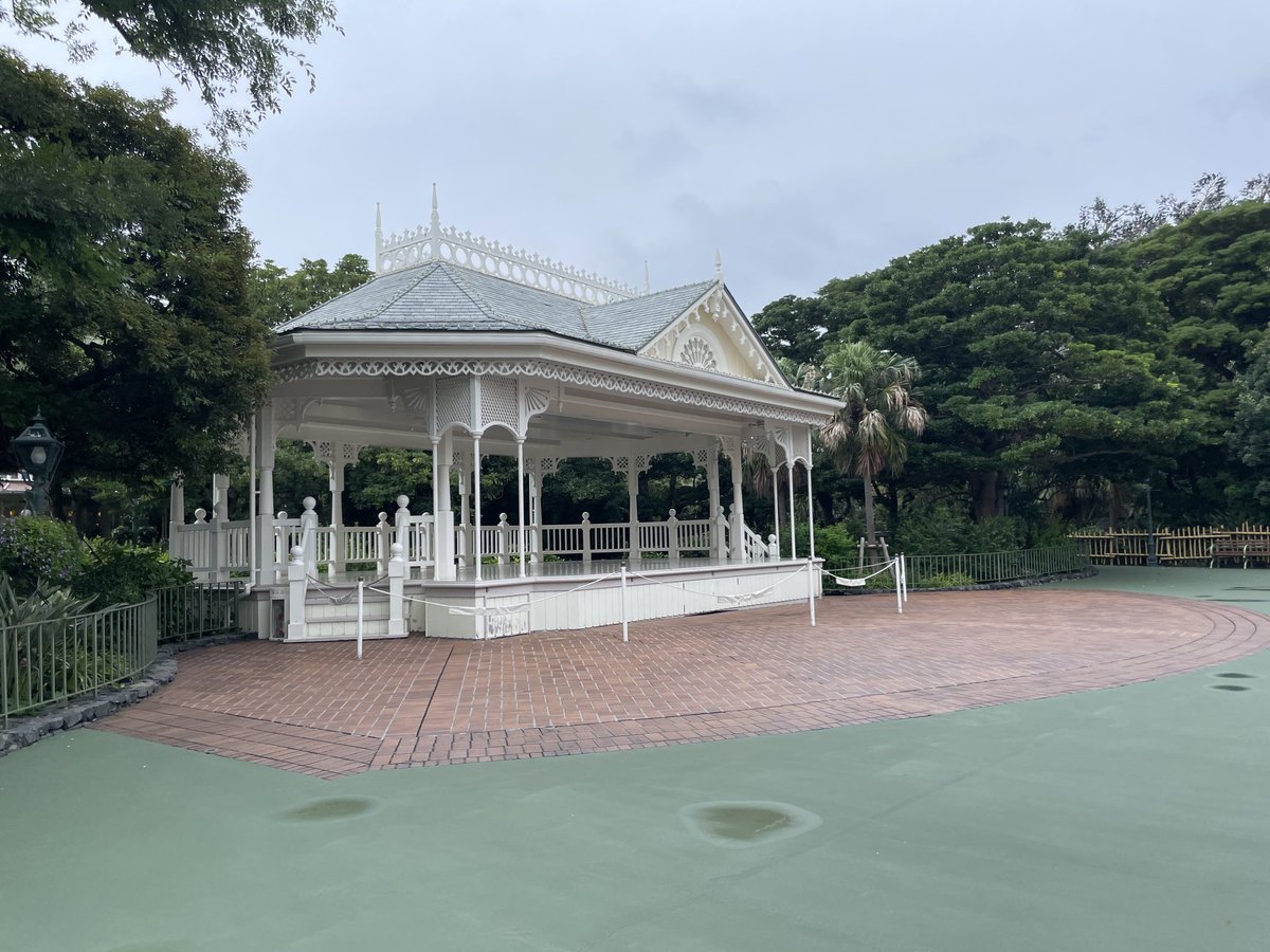 disney30ty's tweet photo. 思い出の場所が過疎ってた悲しみ🥺 https://t.co/03Y2HRUVP1