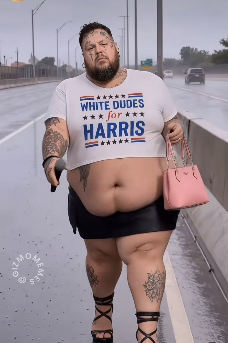 KAnd613's tweet photo. @JellyRoll615 @ShaboozeysJeans @DrewRBaldridge Such a POS. Glad to see so many people shaming you. People like you dont deserve to be famous. https://t.co/Oy6gP7Zwhq