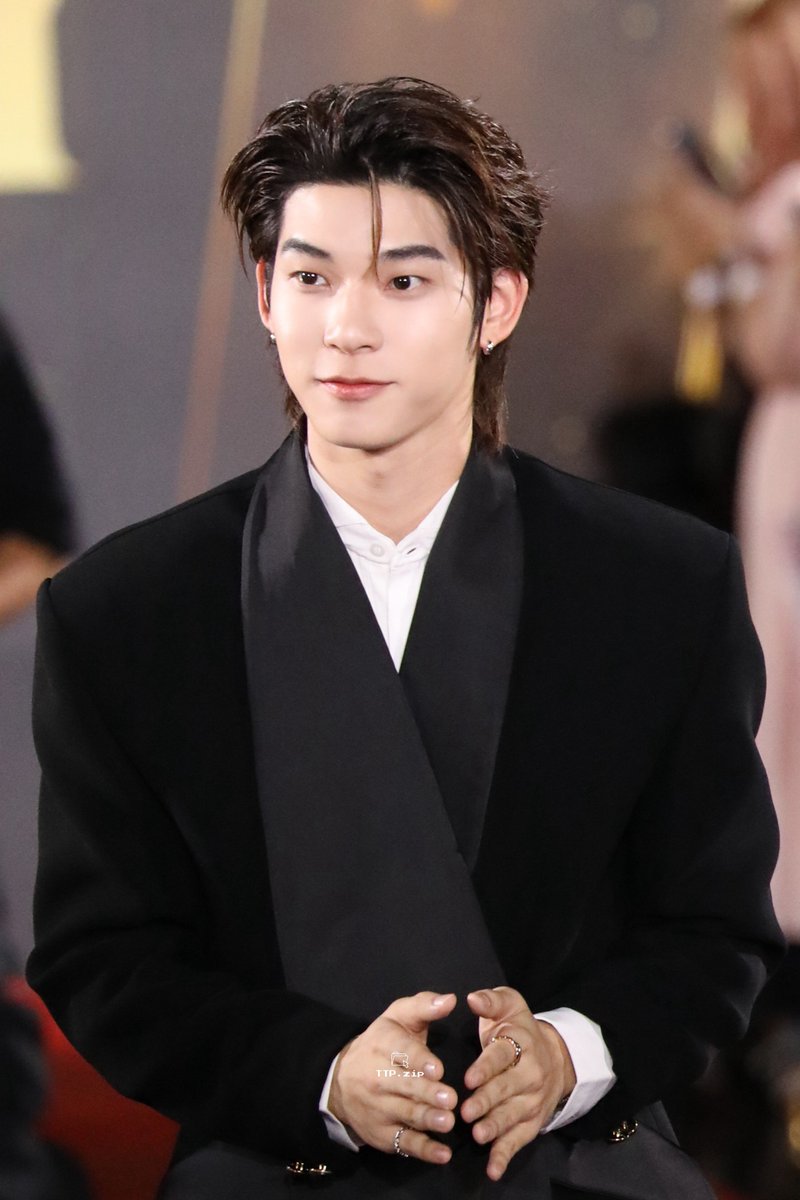 TTP_zip's tweet photo. 𖤐ˊ˗ 260829

หล่อคับ ดื้อคับ ซนคับ น่ารักคับ ♡ 

#twnpich 
MR FANBOY CHAPTER 1
#MrFanboyEP1
#FanboyGalaNight https://t.co/xQaBWvwYOI