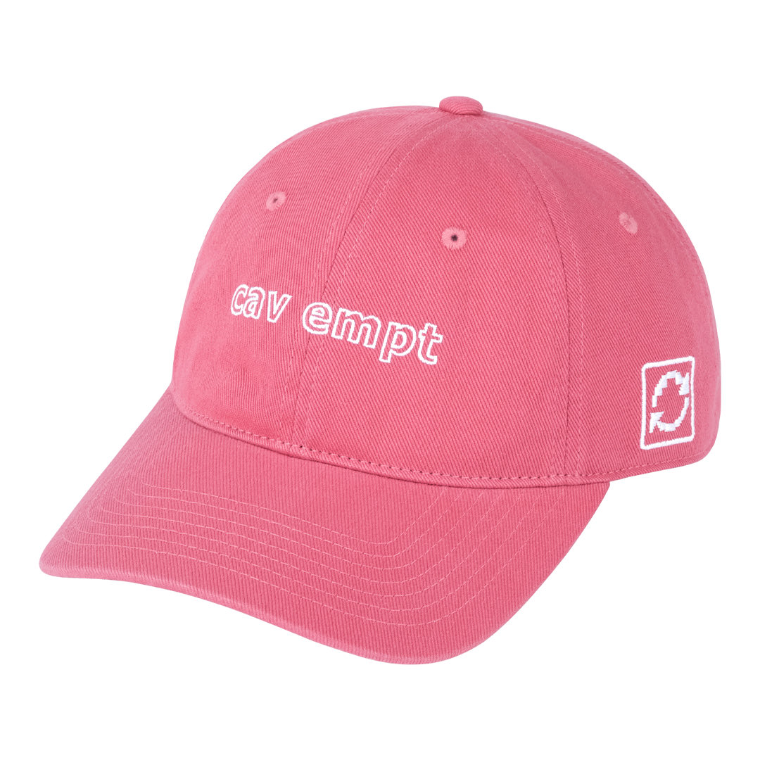 ALTERFATE's tweet photo. C.E 
CAV EMPT Round Cap
Grey
https://t.co/F9aiaGph34

Red
https://t.co/xHrkXC6x7L https://t.co/THBEW917v4