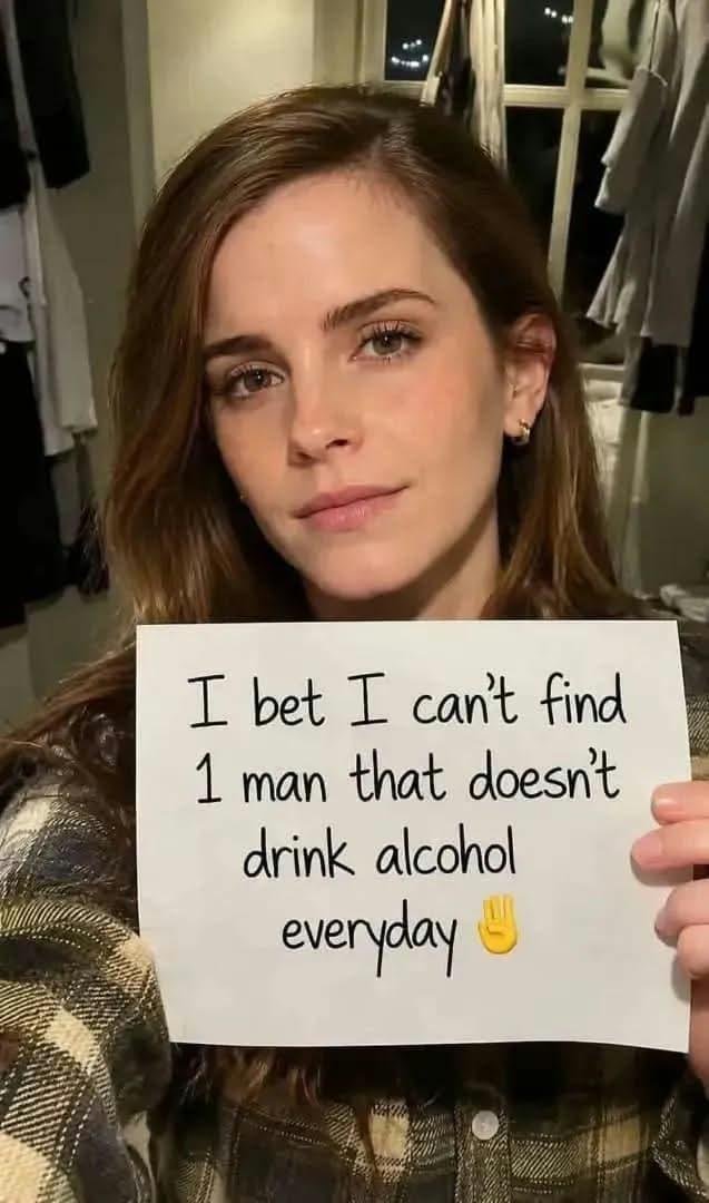 EmmaWatsonj8ce's tweet photo. https://t.co/EtZAgHNU9k