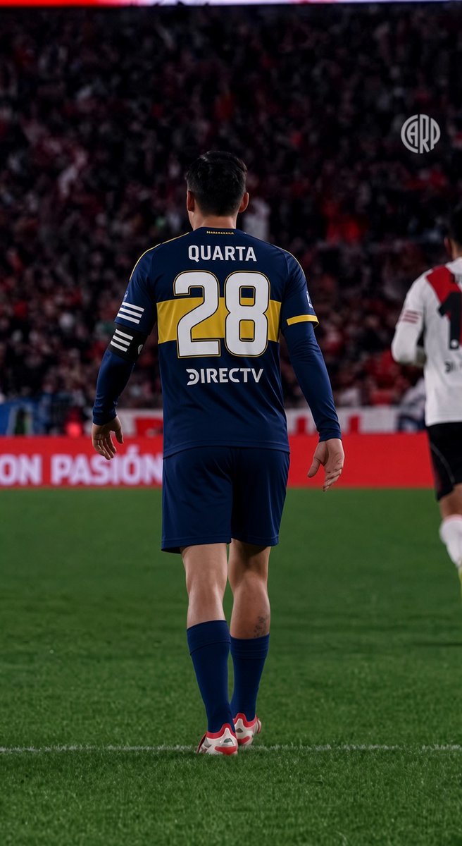 Enzo_080213's tweet photo. No somos conscientes de lo que es Martínez Quarta??? Por qué la gente no lo empieza a valorar como merece???? No es fácil ser el mejor defensor de Boca Jrs de la década https://t.co/AS7ltFOx37