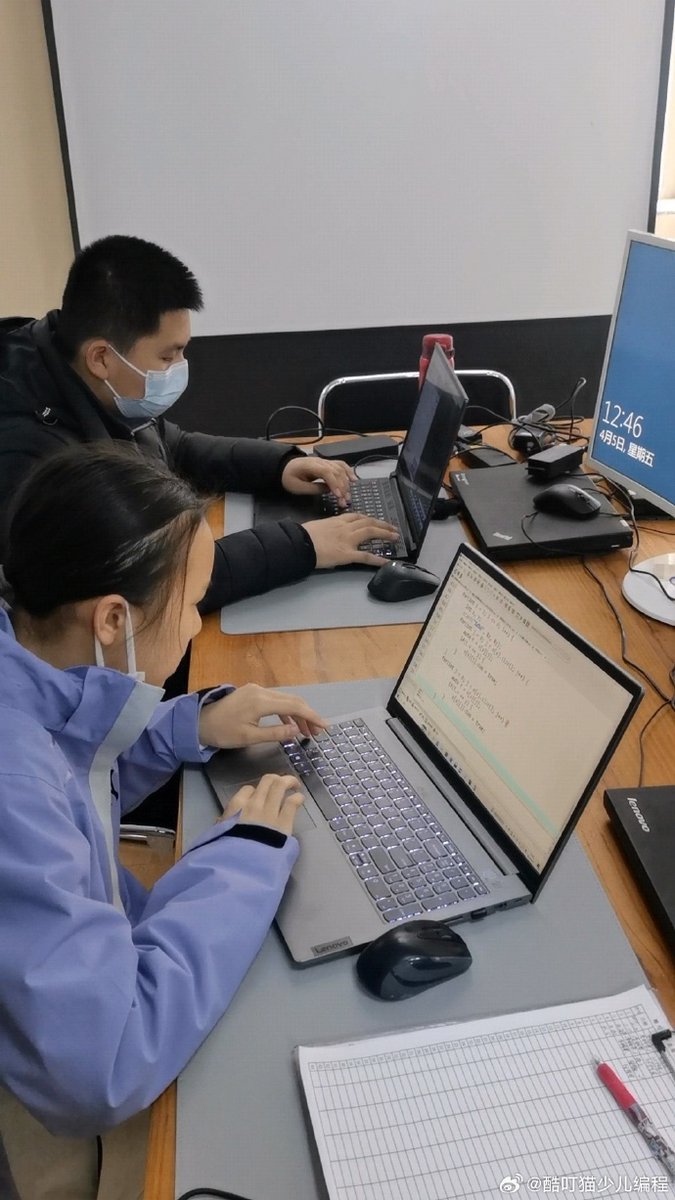 aileo453924's tweet photo. Join our tech club's beginner coding workshop this Saturday! Learn Python basics, make new friends, and unlock fun projects—sign up via the link in bio! https://t.co/tukGp4SVAk