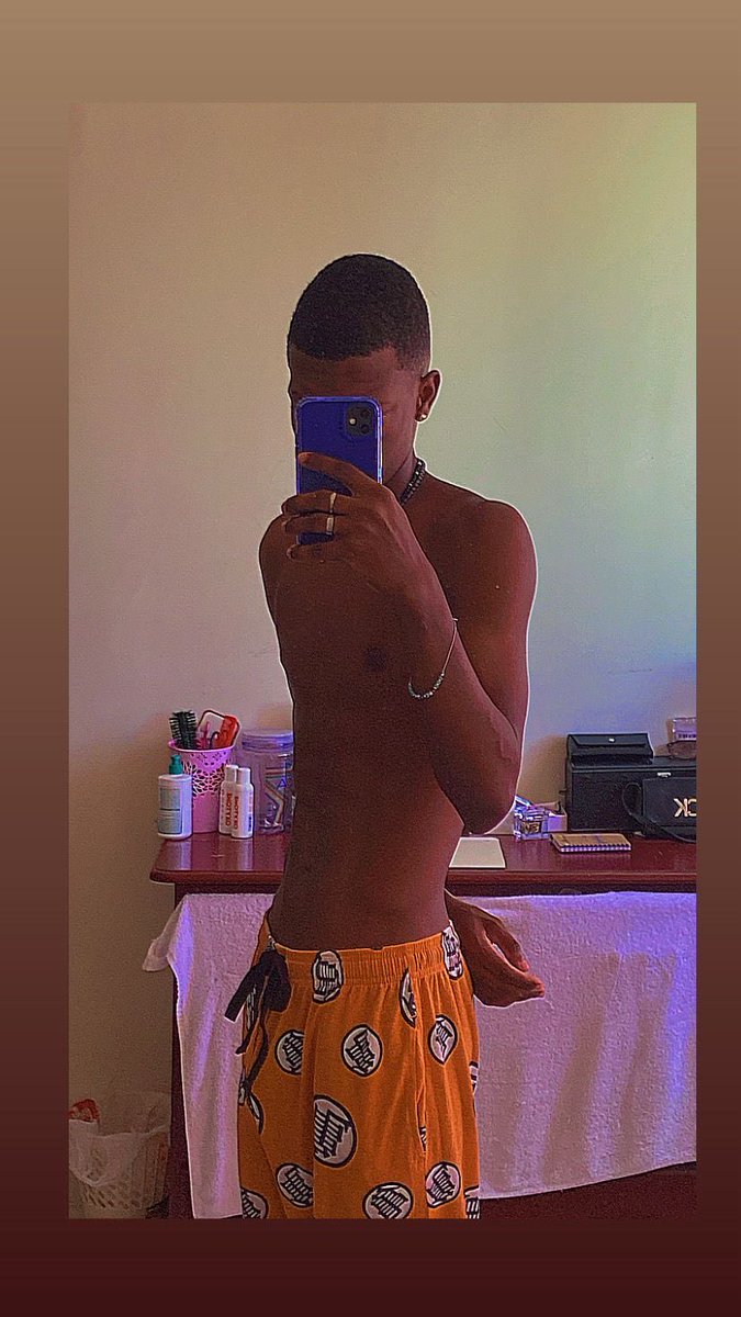 Michaelgby's tweet photo. Con cabello o sin cabello 🔥🔥🔥 https://t.co/cagfrf2zFg