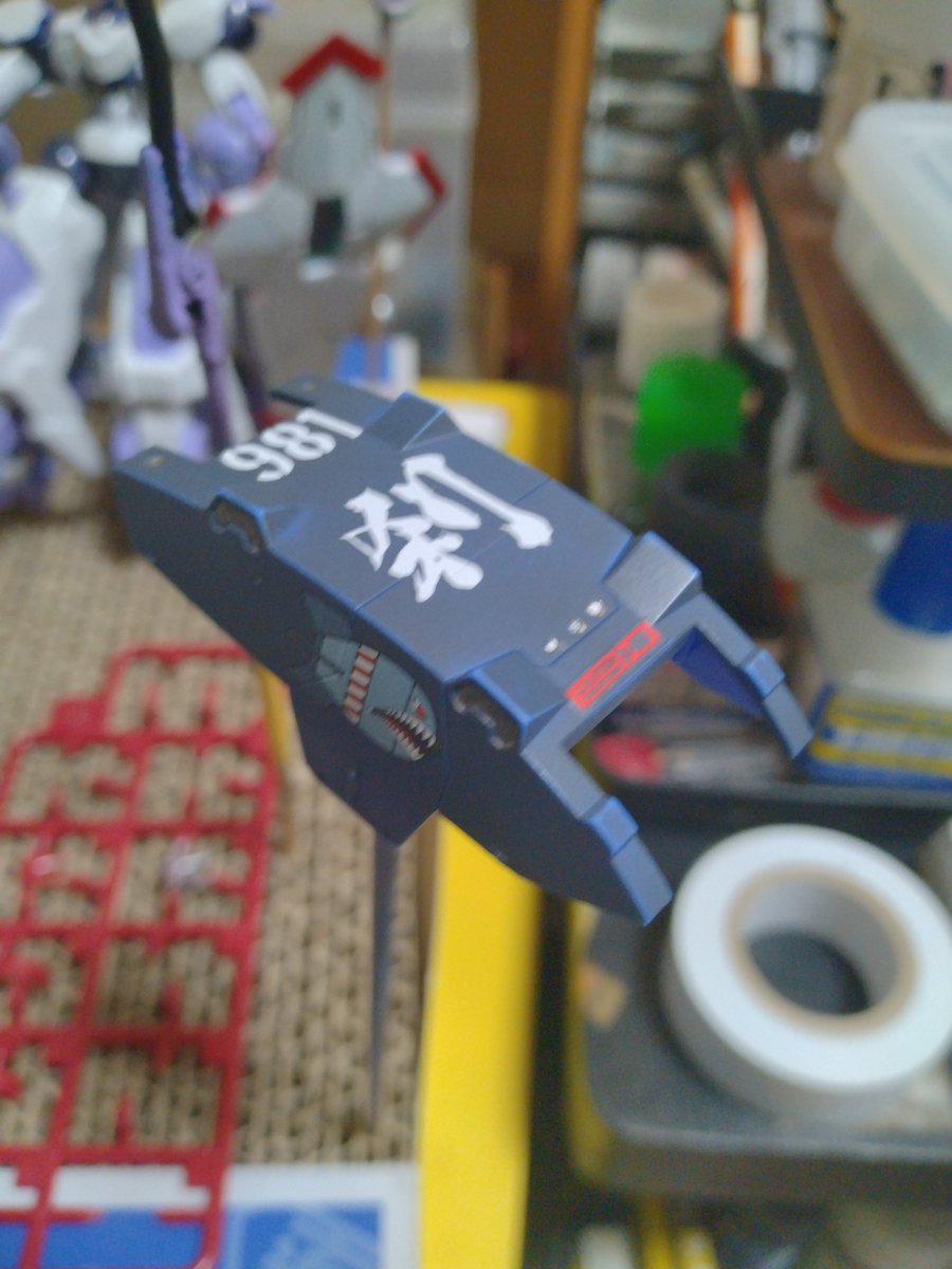 cherry_tama's tweet photo. やっとデカール貼りに着手 https://t.co/wtfkHwiAd2