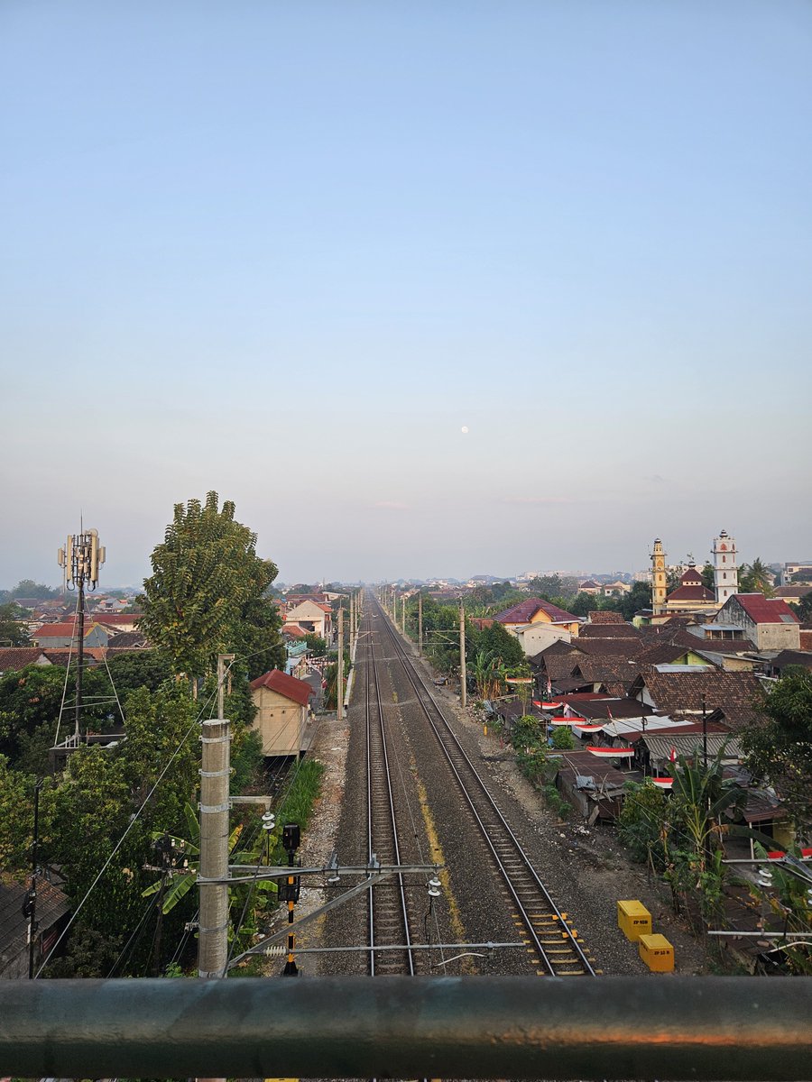 riddikulluss's tweet photo. gocapan.
gowes cari sarapan. https://t.co/xwnUGW9TUv