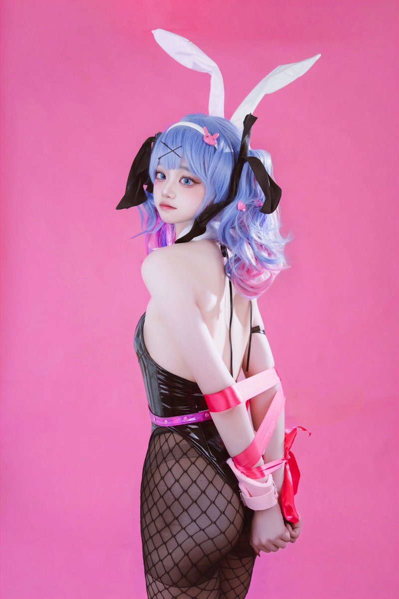 chiiring_cos's tweet photo. #miku #rabbithole
아마 래빗홀 마지막! https://t.co/CAYLQjhbGb