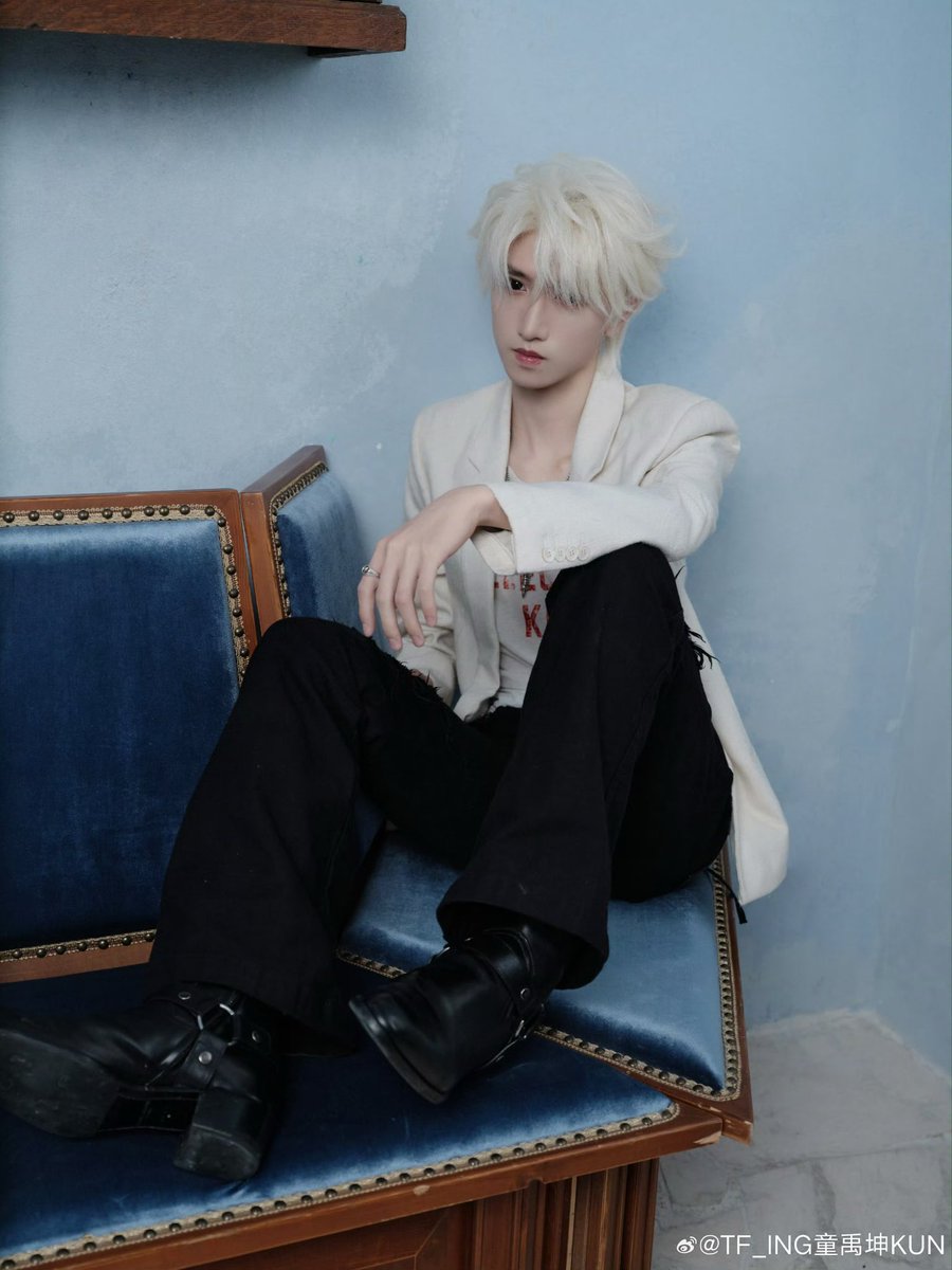 TongYukunTH tweet picture