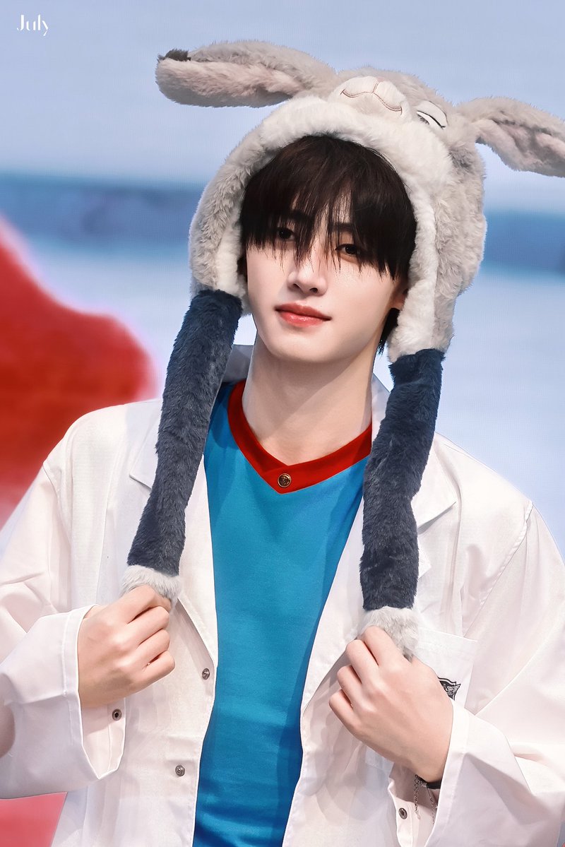 July_Sunghoon02's tweet photo. 20260829

#ENHYPEN #SUNGHOON 
#엔하이픈 #성훈 
#エンハイプン #ソンフン https://t.co/sKz5mUESKE