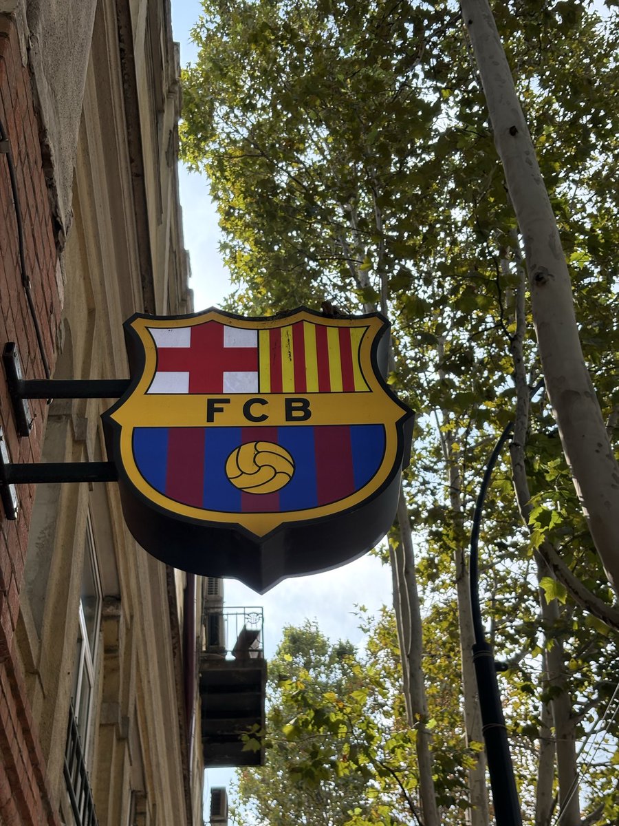 x_20w's tweet photo. ❤️💙 https://t.co/HjPJdQ0WAc