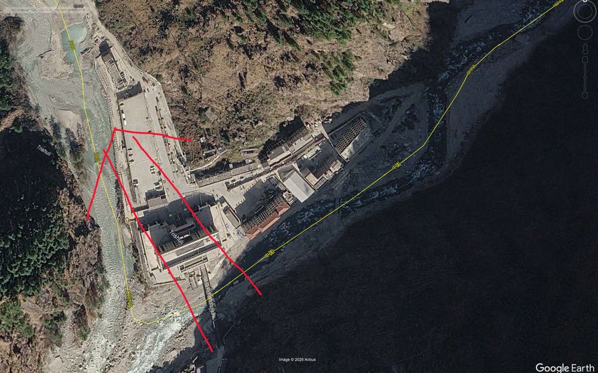 user255355456's tweet photo. @endofcap @Gaia3D @CesiumJS You wrong. Wave hits Port from south to North. Not North to South. https://t.co/OqgLxEOld4