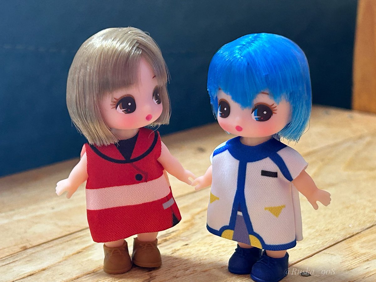 Ruska_908's tweet photo. ぷちリカちゃんのめーちゃんとかいとくん。
姉と弟って感じのふたりがかわいい❣️
#MEIKO #KAITO https://t.co/VAvBXuv8cV
