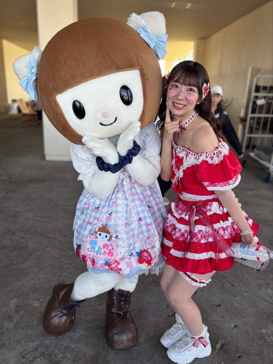 nowayukigami's tweet photo. おっはよなの〜🫶
きのうのまりんちゃんとのすてーじ
とってもたのしかったな🥺💕

たくさんのわともさんもきてくれて
ほんとうにうれしかったなの❣️

らいねんもしんしのついきたいなー💫🌾 https://t.co/iigeo1QpA5