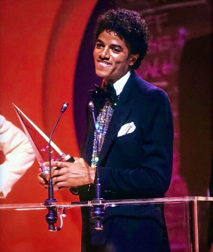 _ValTown_'s tweet photo. Happy Birthday to The Don. https://t.co/92ehQwTf0t