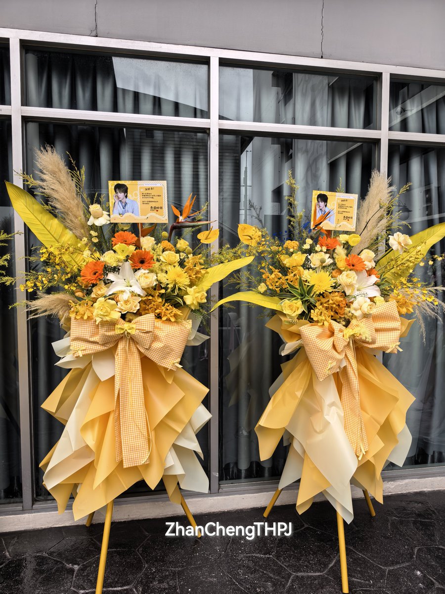 ZhanChengTHPJ's tweet photo. The Thailand Fan Meeting has come to an end 🐰💛🩷💚

Thank you @liuxuanchengim for coming to Thailand and making so many beautiful memories with us 🇹🇭✨

We’re so happy to have met you in Bangkok and truly cherish every moment we shared

Until we meet again! 
With endless love and support from your Thai fans 

#LiuXuanChengThailandFanMeeting 
#LiuXuanCheng #刘轩丞